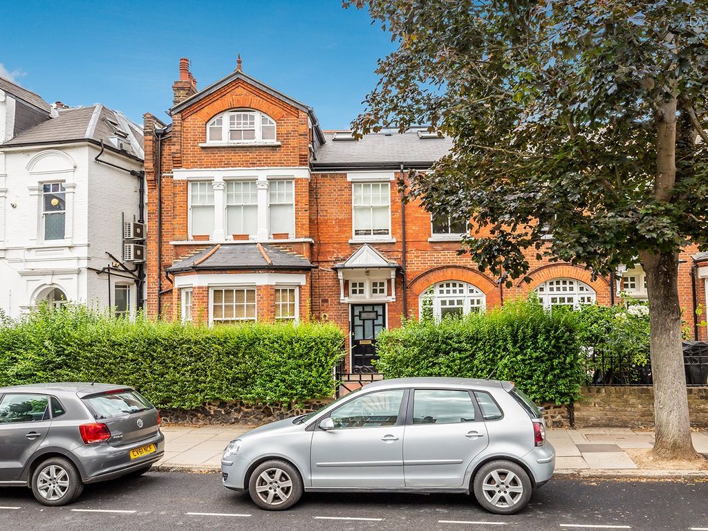 Ridge Road, London N8  