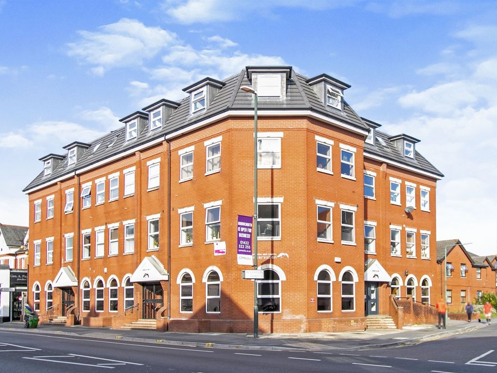 1 bed flat for sale in Christchurch Road, Bournemouth BH7