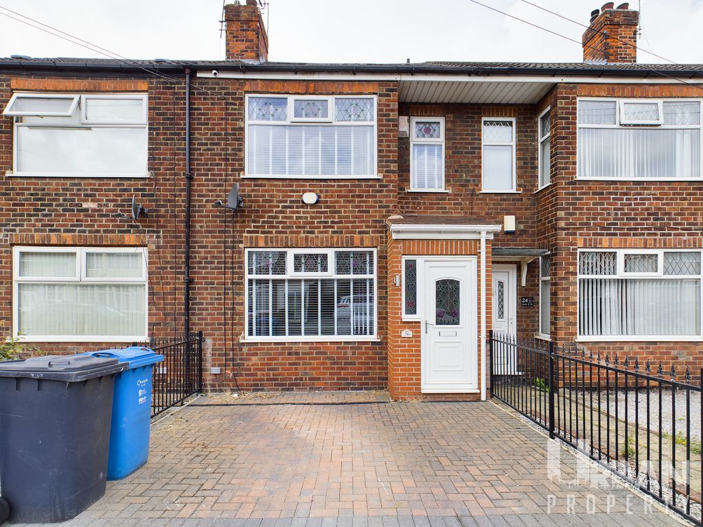 3 bed terraced house for sale in Sherwood Avenue, Hull, Yorkshire HU9