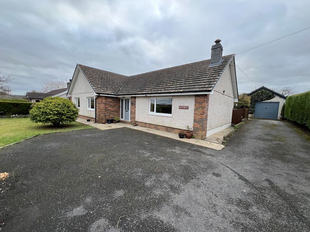 3 bed bungalow for sale in Caerwedros, New Quay SA44, £385,000 Zoopla