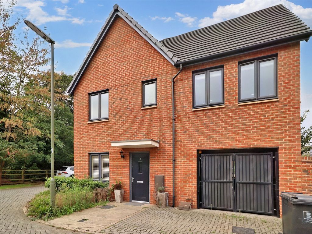 4 bed detached house for sale in Inwood Close, Woking GU22 Zoopla