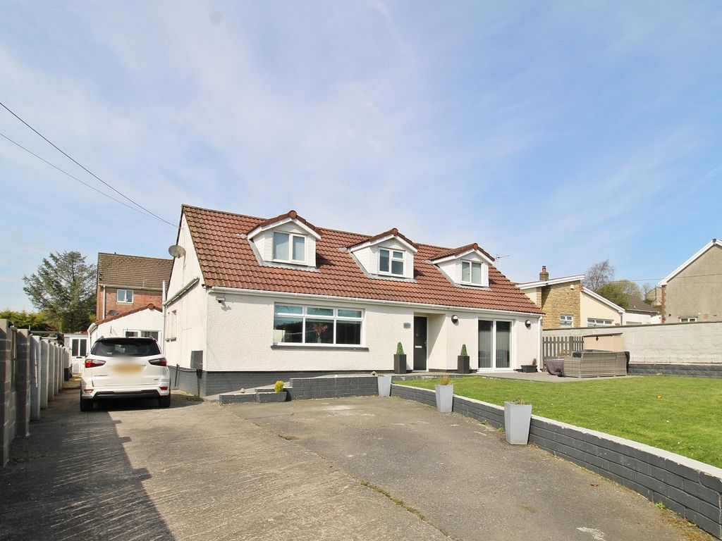 6 bed detached bungalow for sale in Gellifedi Road, Brynna, Pontyclun