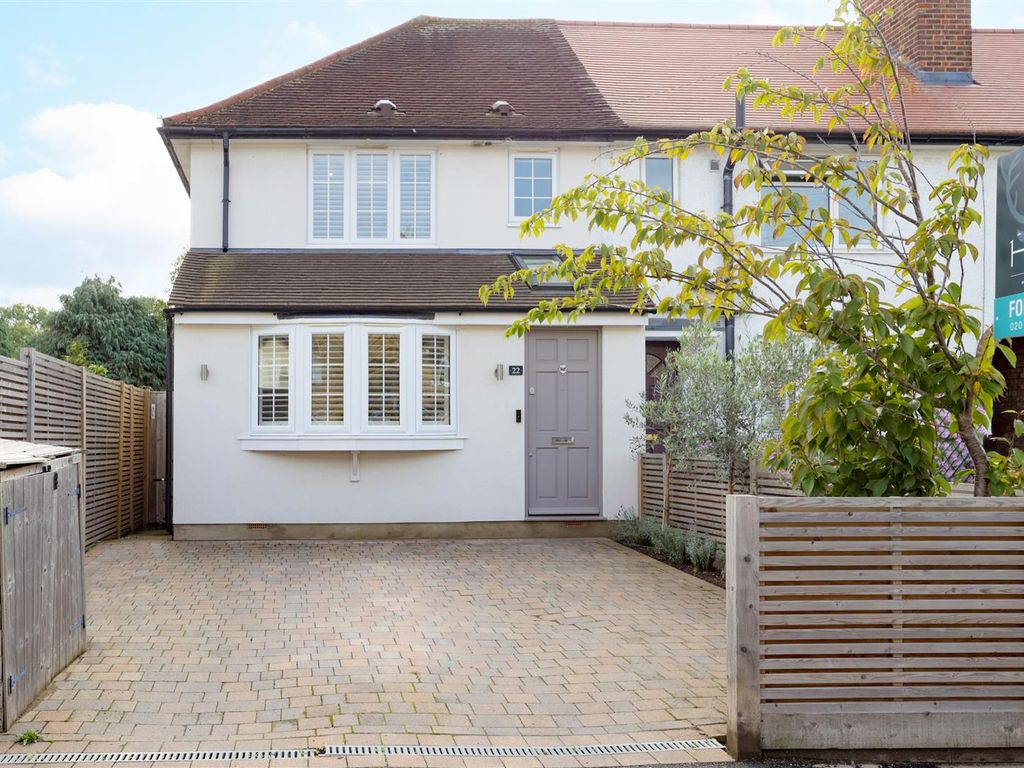 3 bed end terrace house for sale in Alexandra Road, Thames Ditton KT7