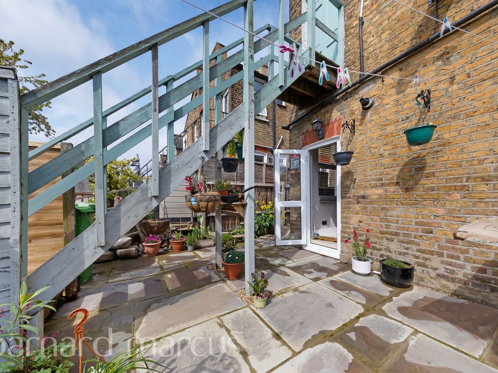 2 bed for sale in Kettering Street, London SW16 Zoopla