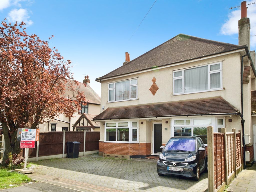 3 bed for sale in Squirrels Heath Road, Harold Wood, Romford RM3, £350,000 Zoopla