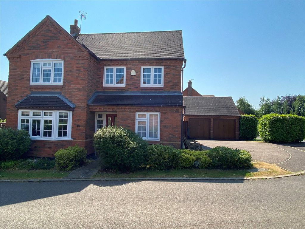 4 bed detached house for sale in Coleman Close, Crick, Northamptonshire