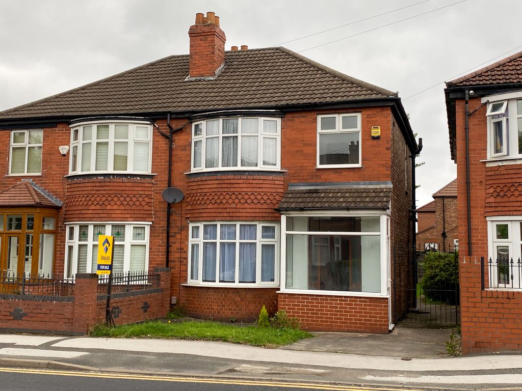 3 bed semidetached house for sale in Didsbury Road, Heaton Mersey