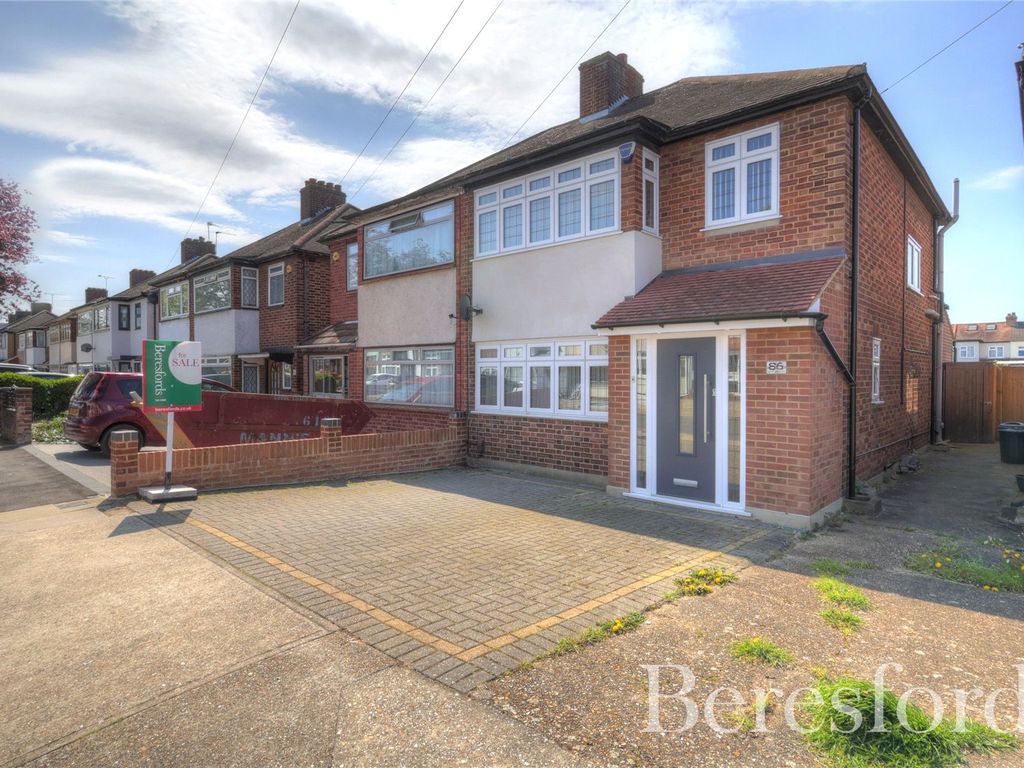 3 bed semidetached house for sale in Saunton Road, Hornchurch RM12 Zoopla