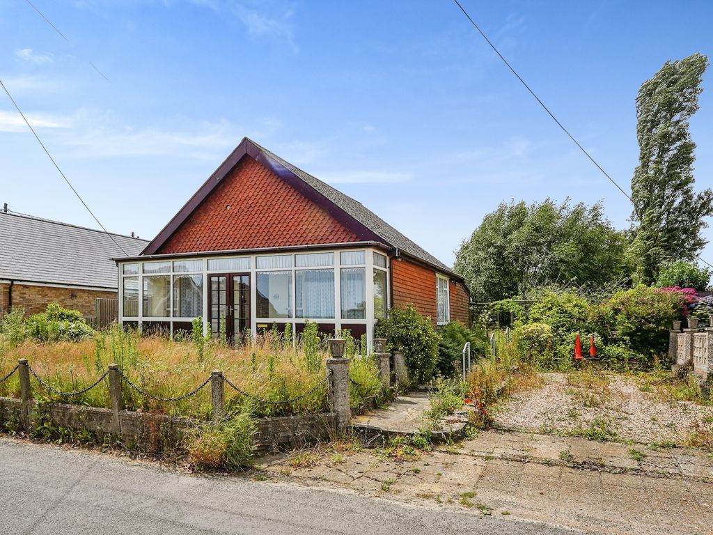2 bed bungalow for sale in Capel Street, CapelLeFerne, Folkestone