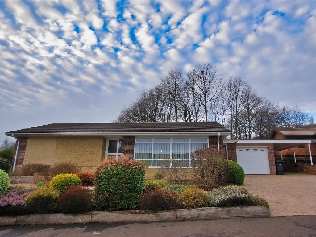 2 bed detached bungalow for sale in Trenance Gardens, Greetland