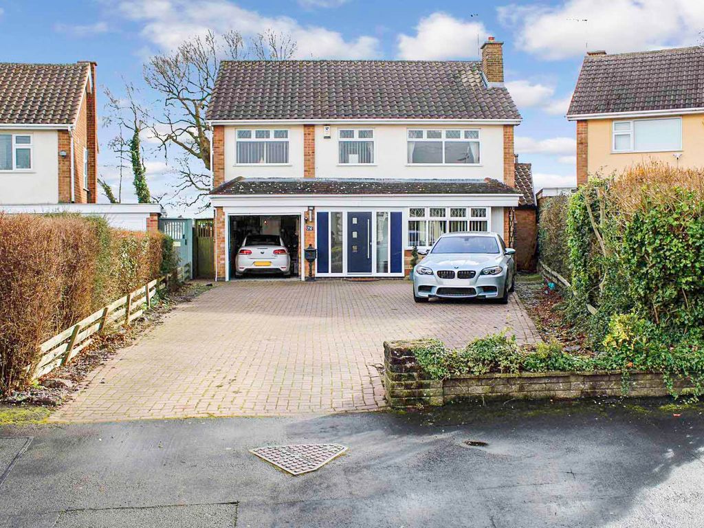 4 bed detached house for sale in Branting Hill Avenue, Glenfield