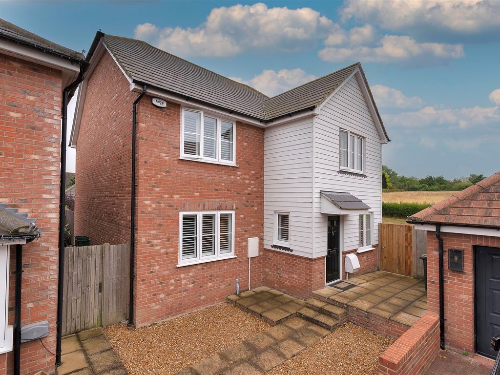 4 bed detached house for sale in Darcy Court, East Malling, West