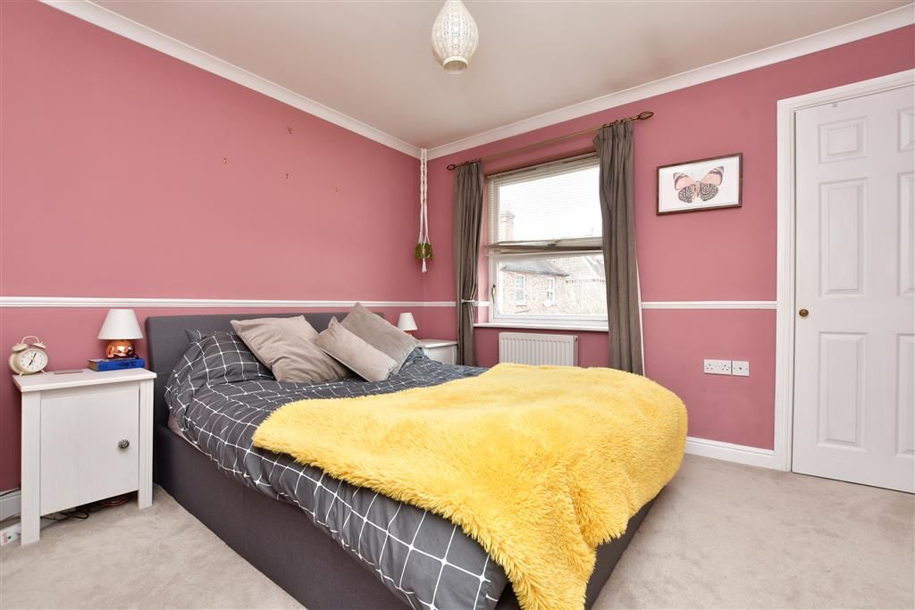2 bed detached house for sale in Bentsbrook Road, North Holmwood