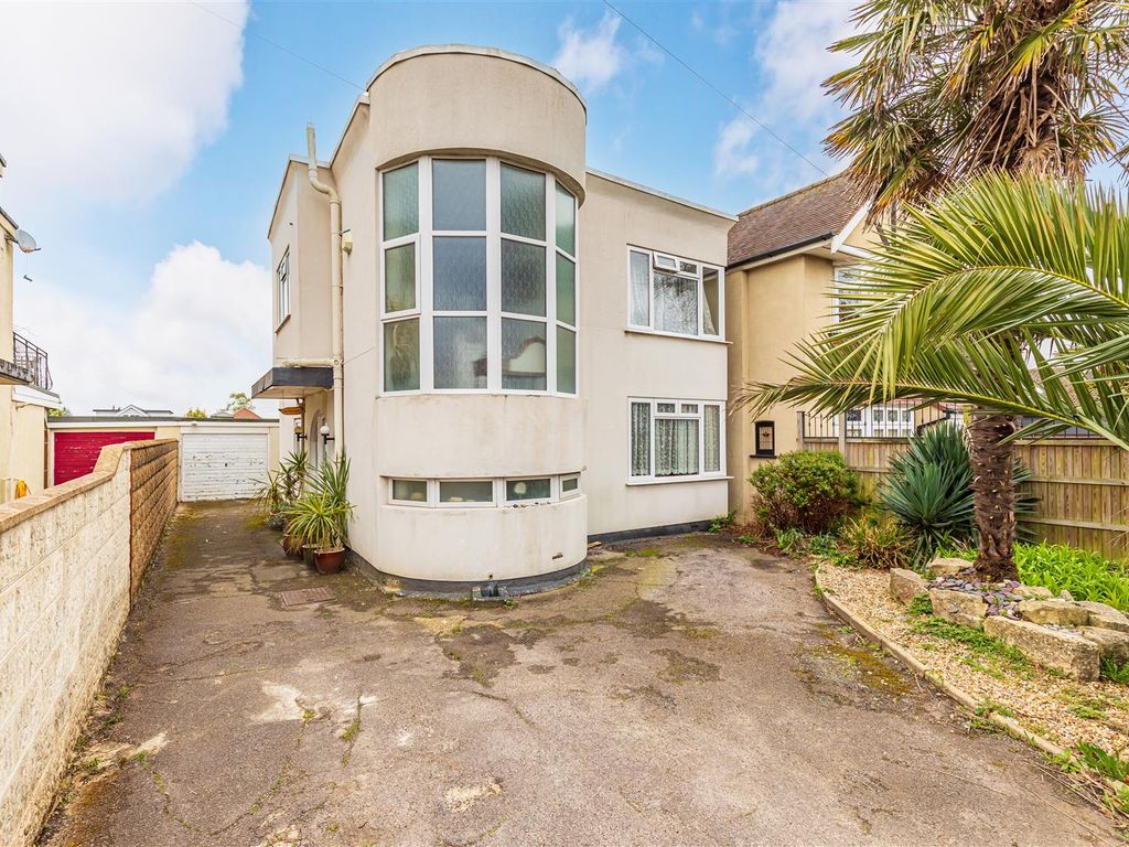 3 bed detached house for sale in Castle Lane West, Bournemouth BH9, £