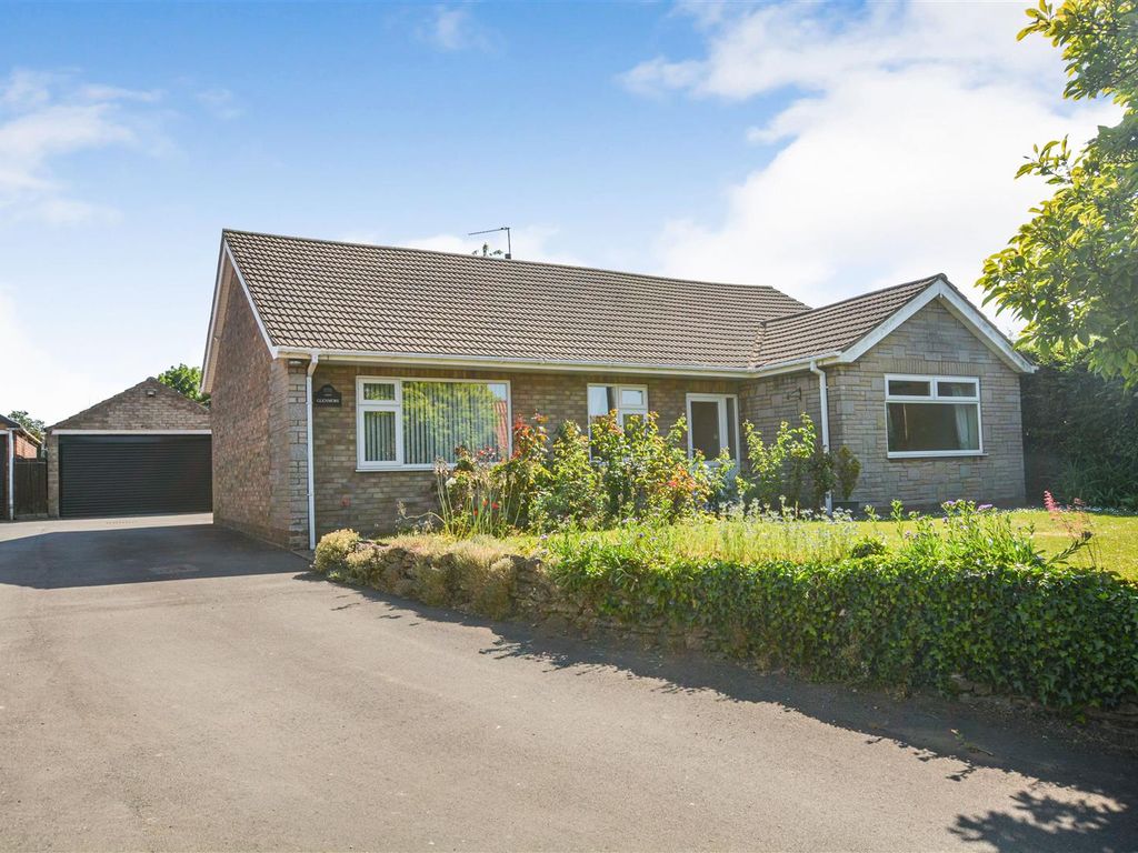 3 bed detached bungalow for sale in Whitton Road, Alkborough