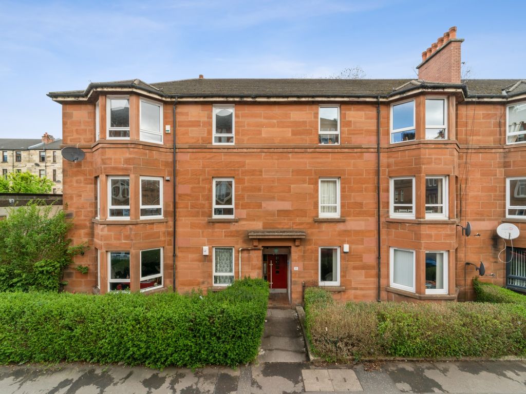 2 bed flat for sale in Dixon Road, Flat 1/2, Govanhill, Glasgow G42