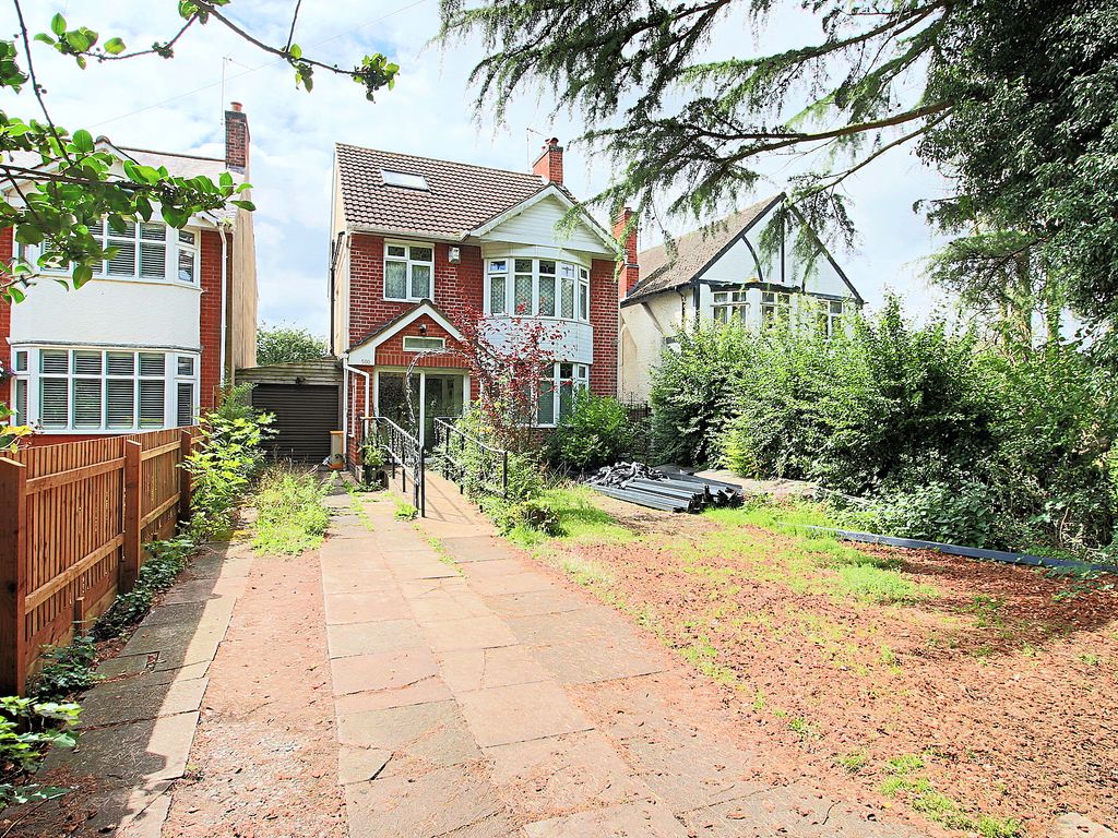 5 bed detached house for sale in Braunstone Lane, Leicester LE3, £