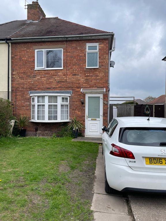 3 bed semidetached house to rent in Allton Avenue, Mile Oak, Tamworth