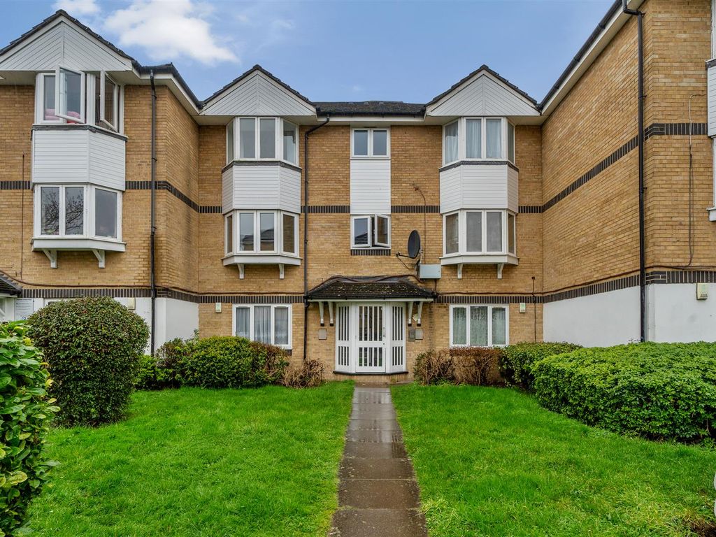 2 bed property for sale in Sheppard Drive, London SE16, £325,000 Zoopla