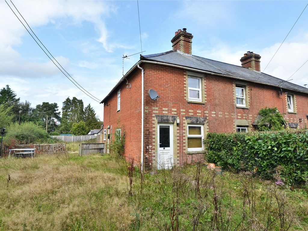 3 bed end terrace house for sale in Hyde, Fordingbridge, Hampshire SP6
