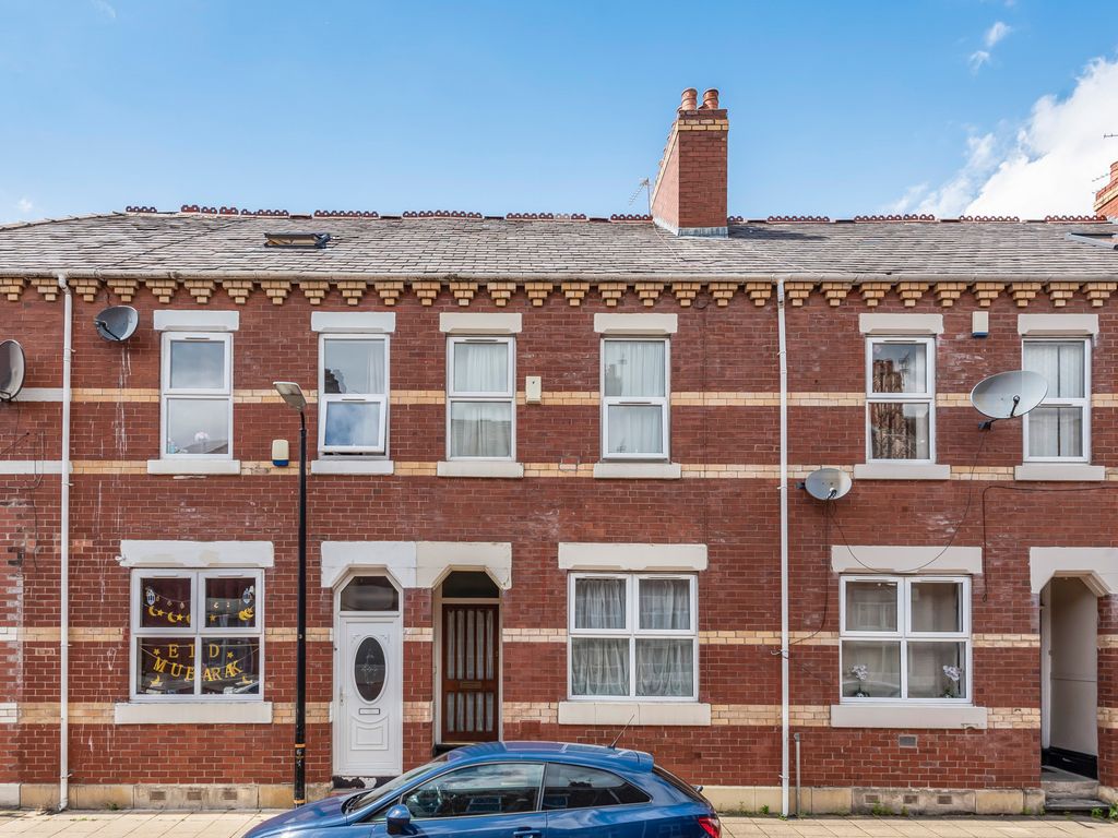 3 bed terraced house for sale in Byrom Street, Old Trafford, Manchester