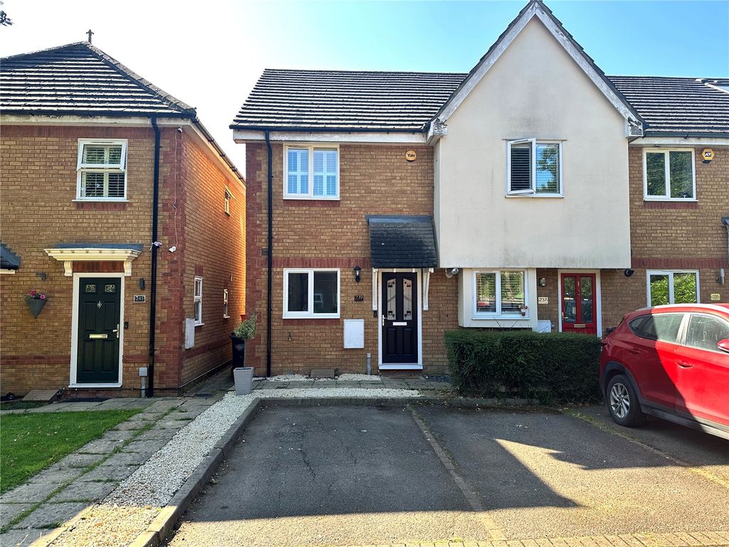 2 bed end terrace house for sale in Forest Glade, Langdon Hills