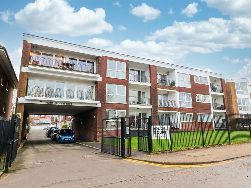 Forest View, London E4