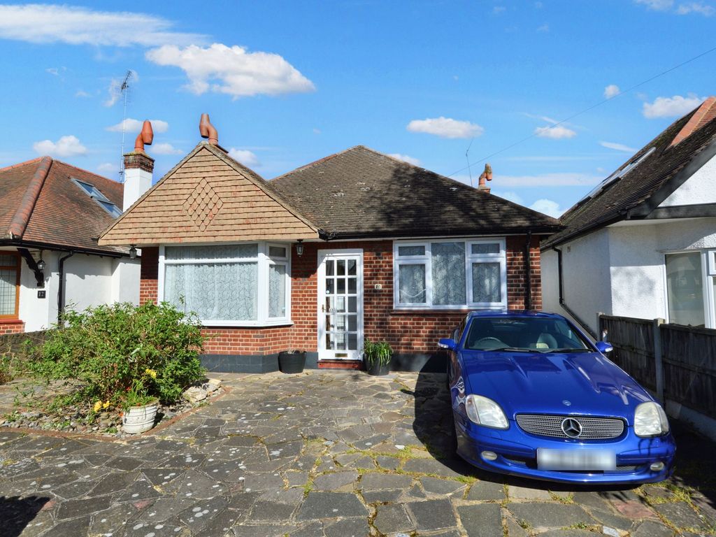 3 bed detached bungalow for sale in Huntingdon Road, SouthendOnSea