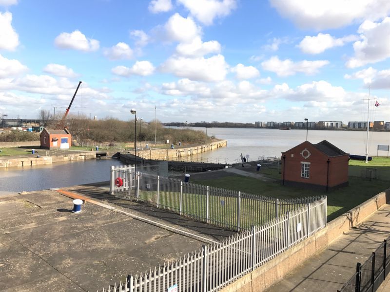 2 bed flat for sale in Fishguard Way, Galleons Lock E16 Zoopla