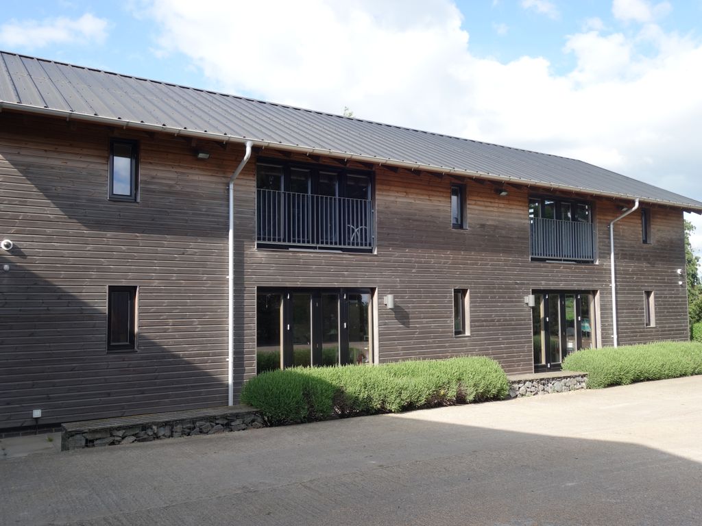 Office to let in Bromley Lane, Much Hadham SG10, £18,000 pa Zoopla