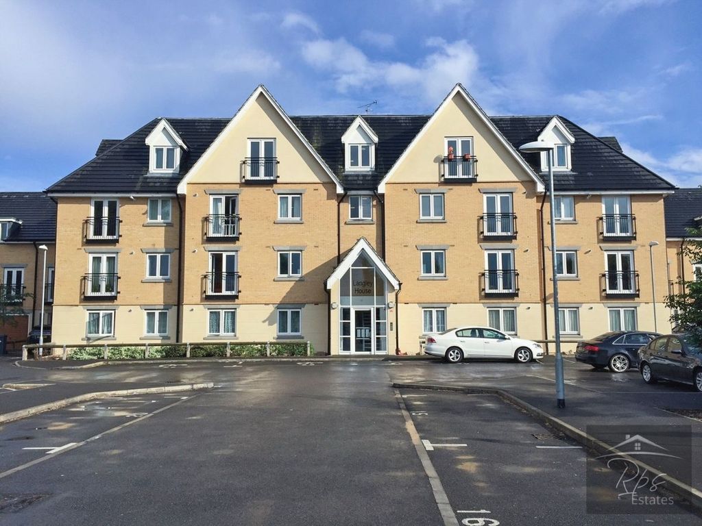 Langley House, Beavers Lane, Hounslow TW4  