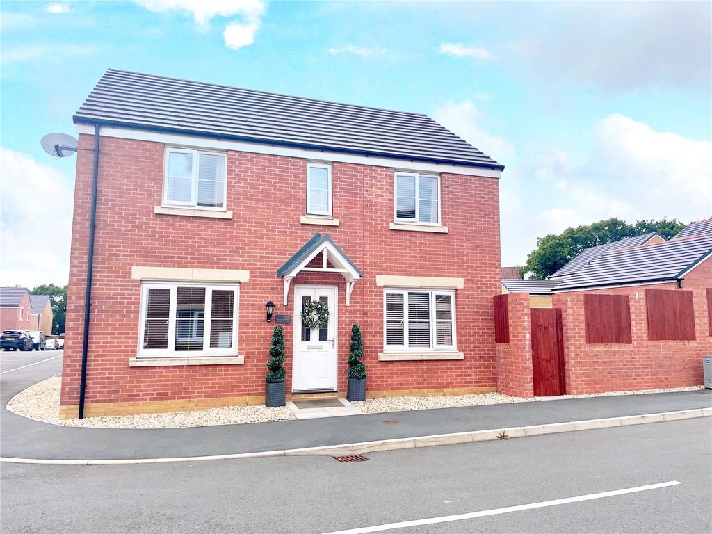 4 bed detached house for sale in Maes Y Glo, Llanelli, Maes Y Glo