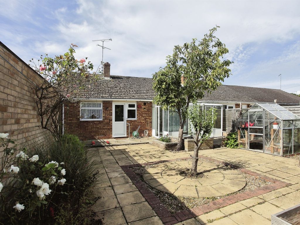 3 bed semidetached bungalow for sale in Bristol Avenue, Werrington