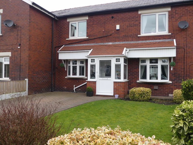 2 bed property for sale in Cowie Street, Shaw, Oldham OL2 Zoopla