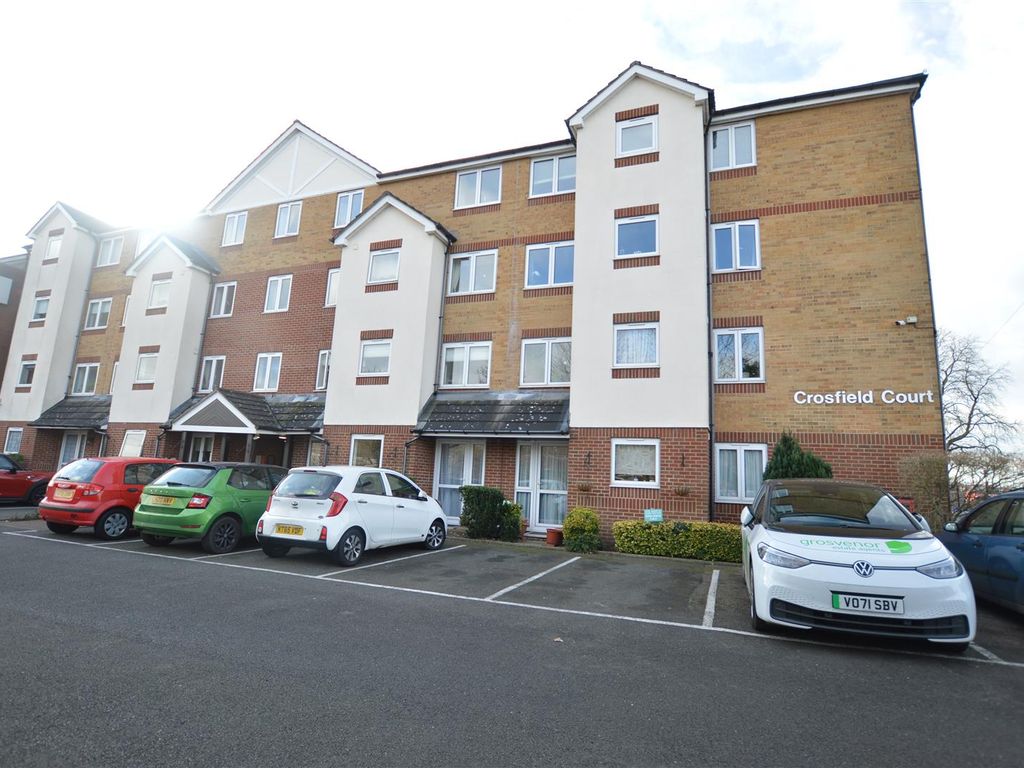 1 bed flat to rent in Lower High Street, Watford WD17, £1,000 pcm Zoopla
