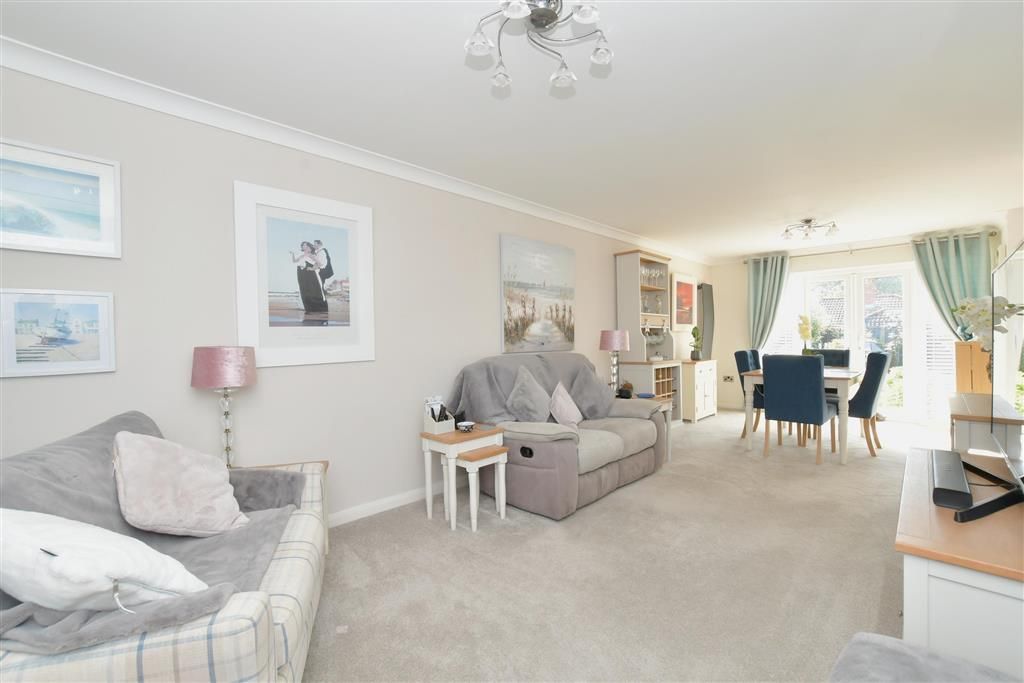 3 bed detached bungalow for sale in Beaufort Road, Bedhampton, Havant