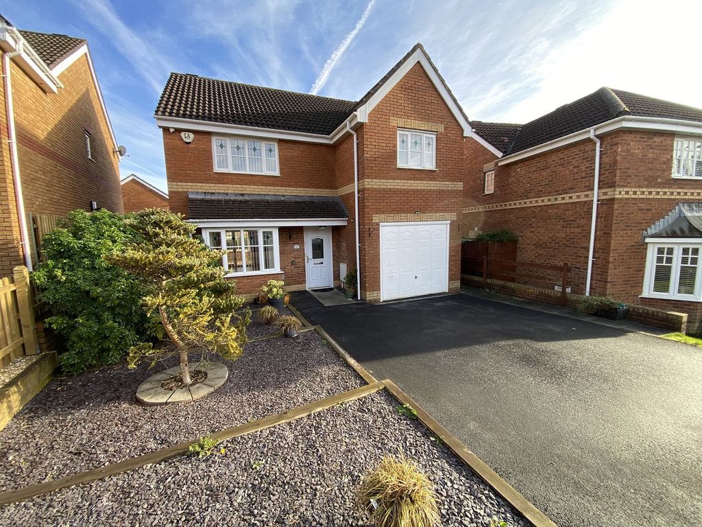 4 bed detached house for sale in Gordon Rowley Way, Morriston, Swansea