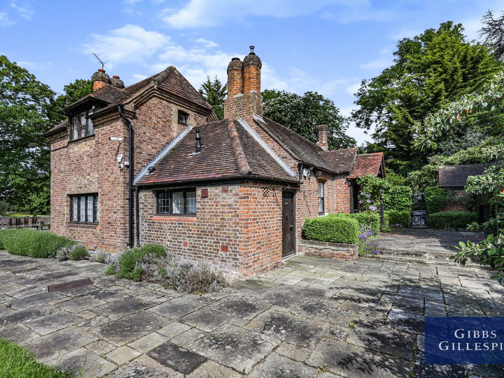 2 bed cottage to rent in Church Lane, Stoke Poges, Slough SL2 Zoopla