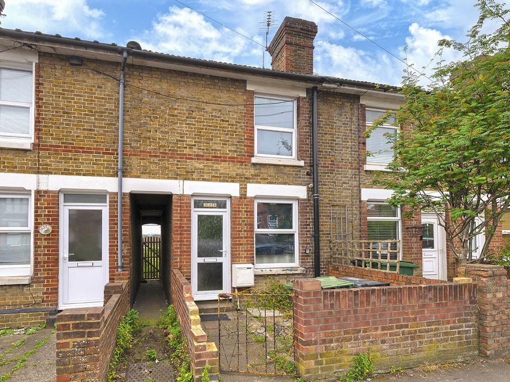 2 bed terraced house for sale in Tonbridge Road, Maidstone ME16, £
