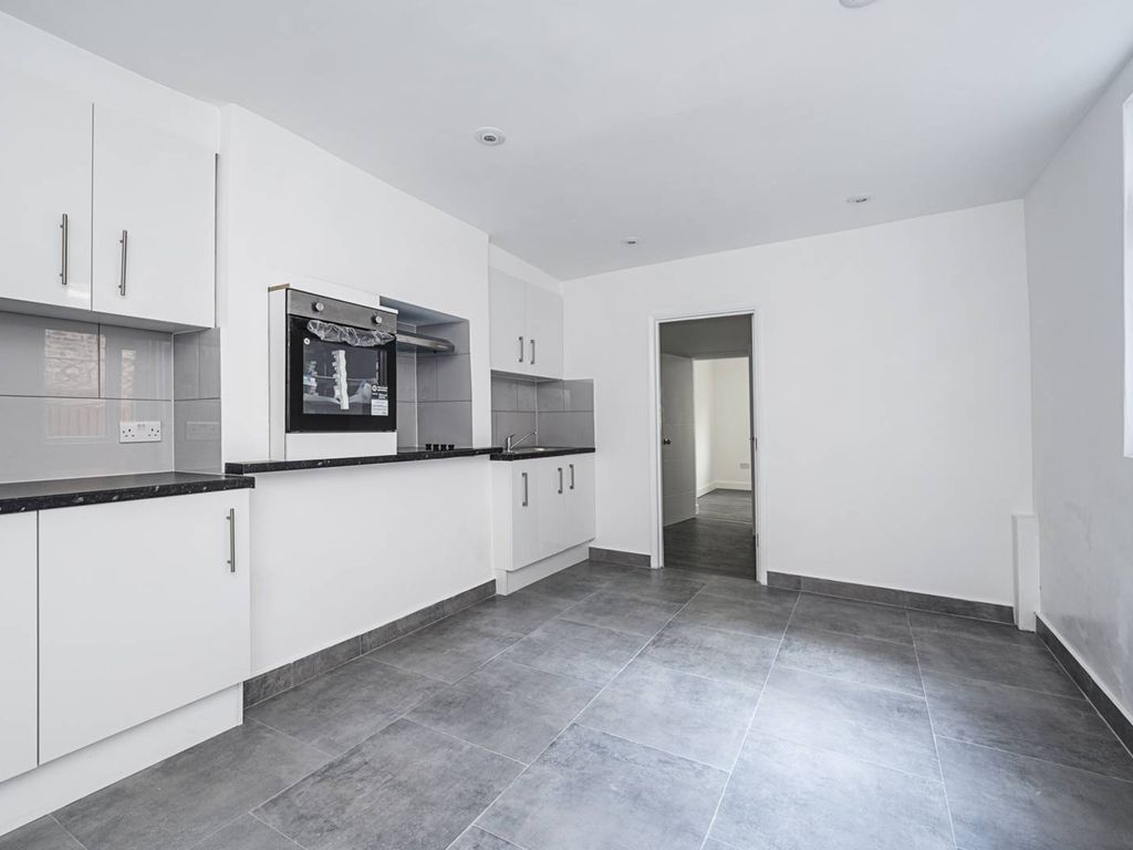 7 bed terraced house for sale in Graham Road, Hackney, London E8, £1,500,000 Zoopla