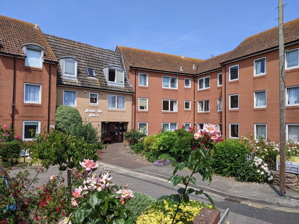 1 bed flat for sale in Homecastle House, Chandos Street, Bridgwater TA6