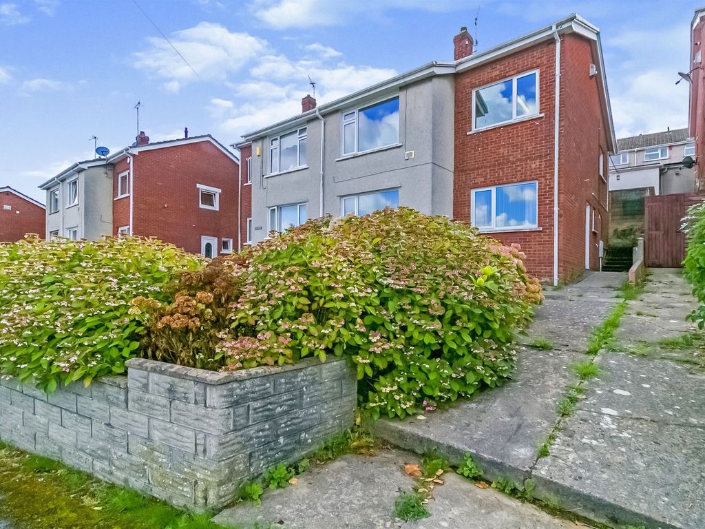 3 bed semidetached house for sale in Denbigh Way, Barry CF62 Zoopla