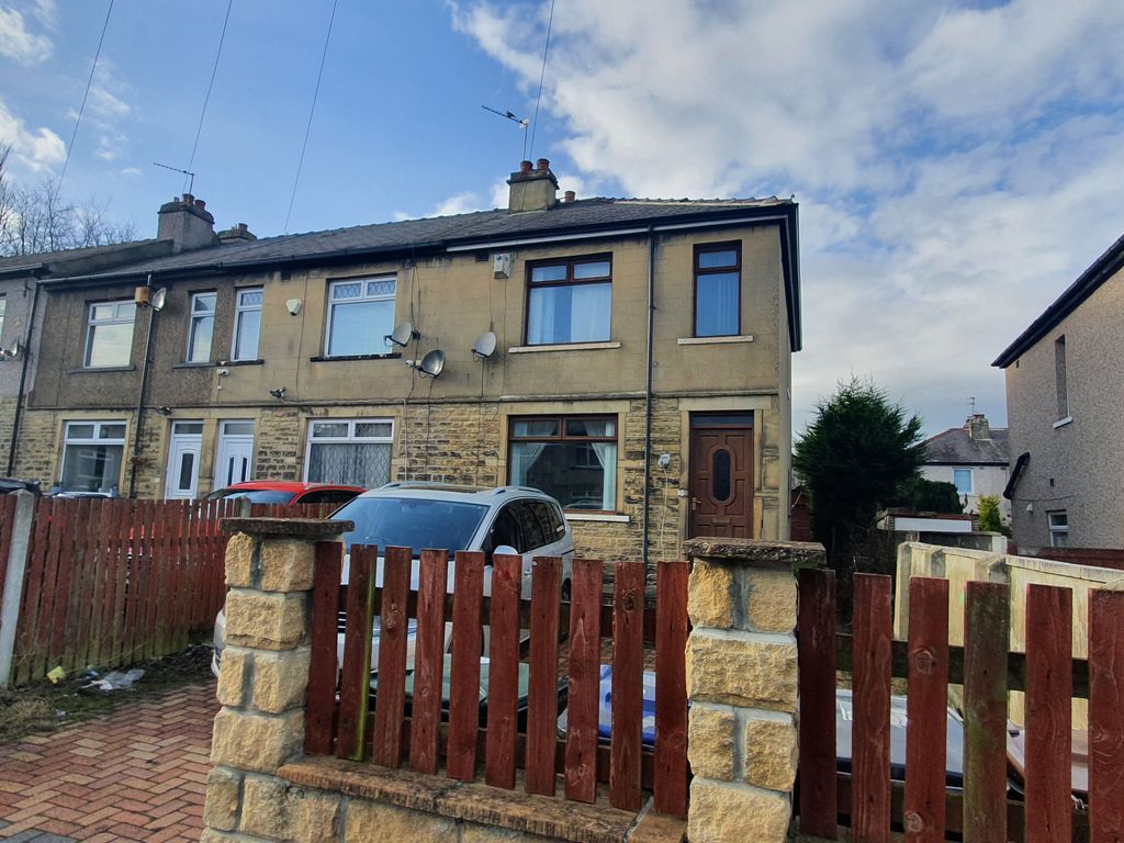 3 bed semidetached house for sale in Deneside Mount, Bradford BD5 Zoopla