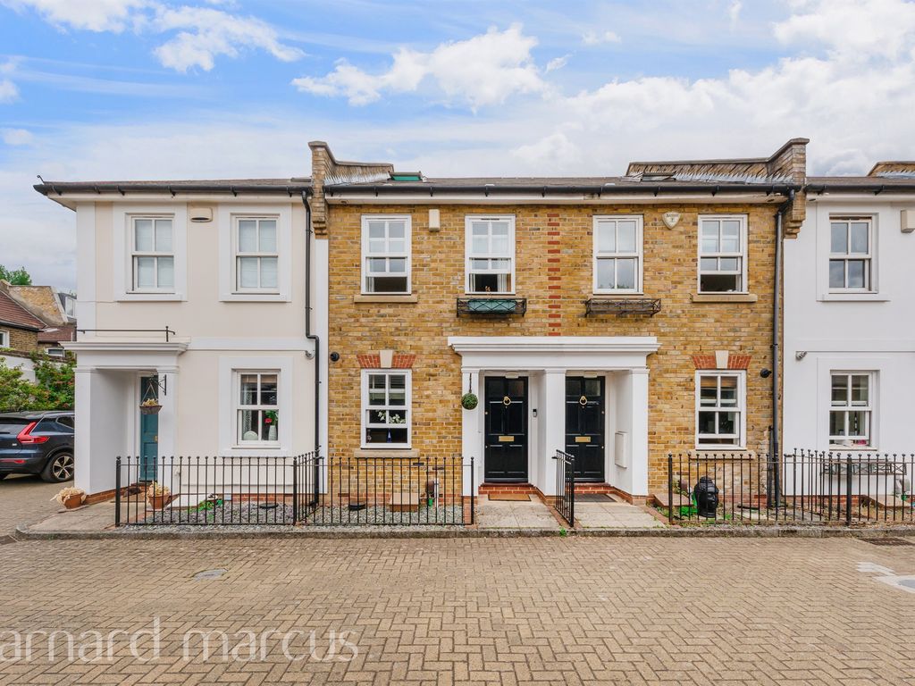 Hamilton Mews, London SW18  