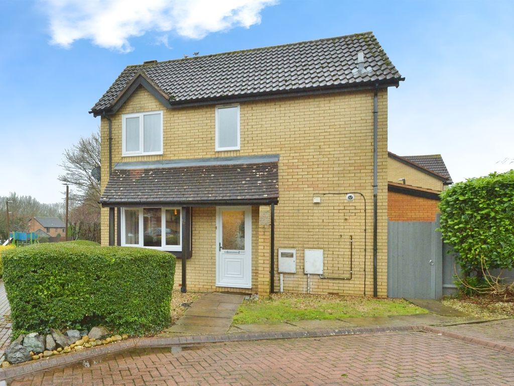 2 bed semidetached house for sale in Lullingstone Drive, Bancroft Park