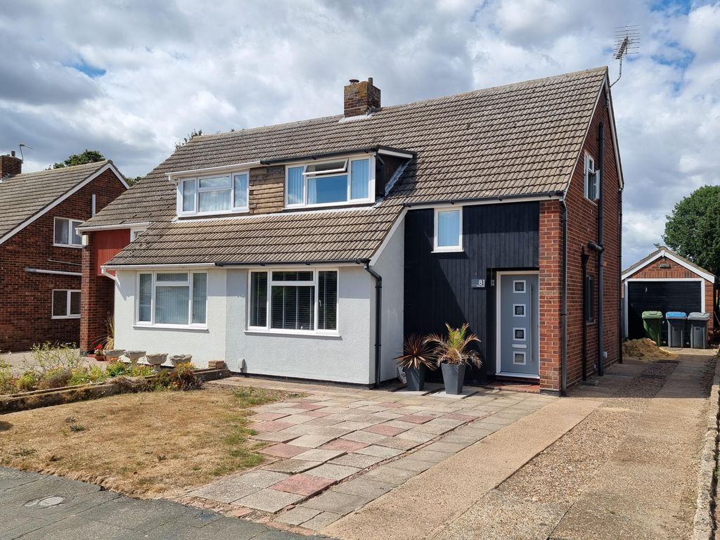 3 bed semidetached house for sale in New Road, Trimley St. Mary