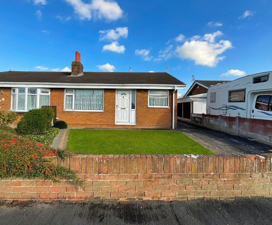 2 bed semidetached bungalow for sale in Norwood Avenue, Hesketh Bank