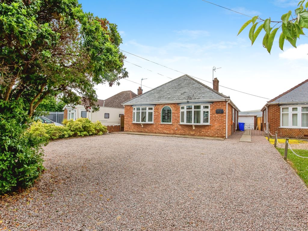 3 bed bungalow for sale in Wyberton Low Road, Boston, Lincolnshire PE21