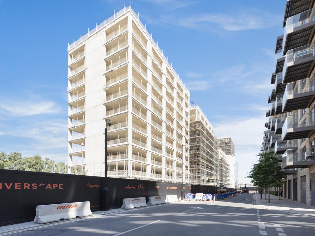 The Deanston, Riverscape, Royal Wharf, London E16  