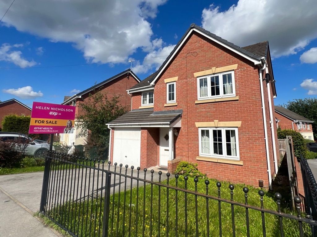 4 bed detached house for sale in Hoyle Mill Road, Barnsley, South